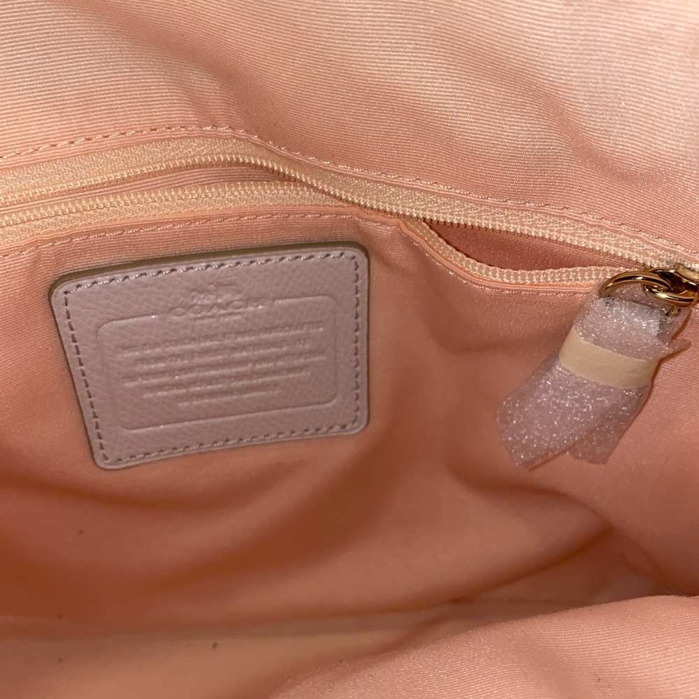 Coach pink and white large purse - Picture 3 of 3